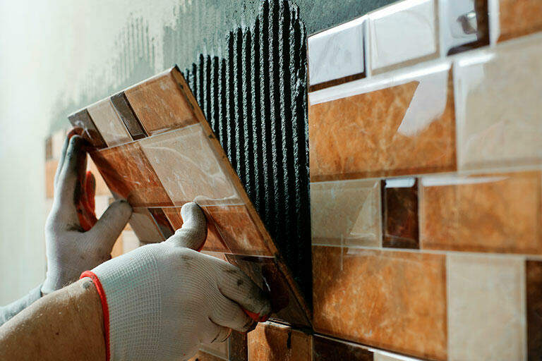 tiling a bathroom wall