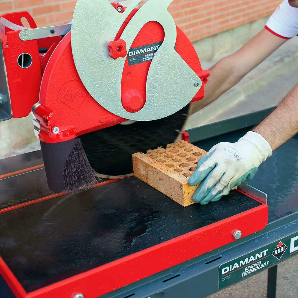 how to use a tile cutter