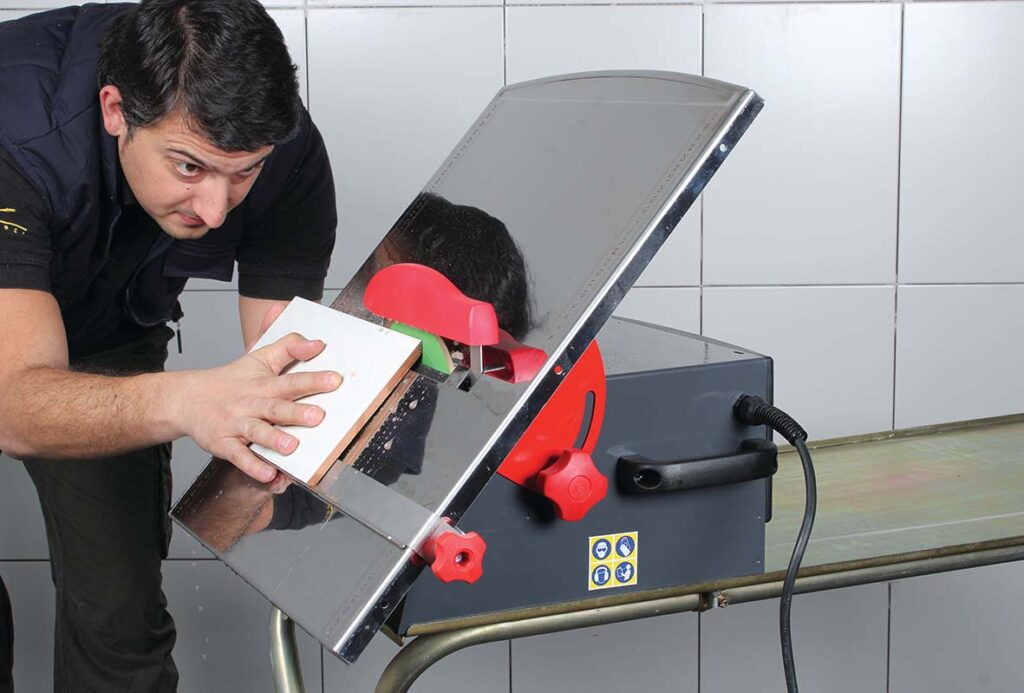 tile cutting machine