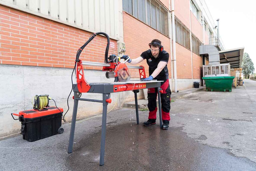 cutting 20mm porcelain tiles