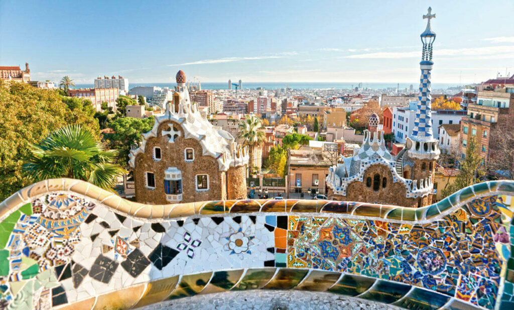 trencadís estilo Gaudí