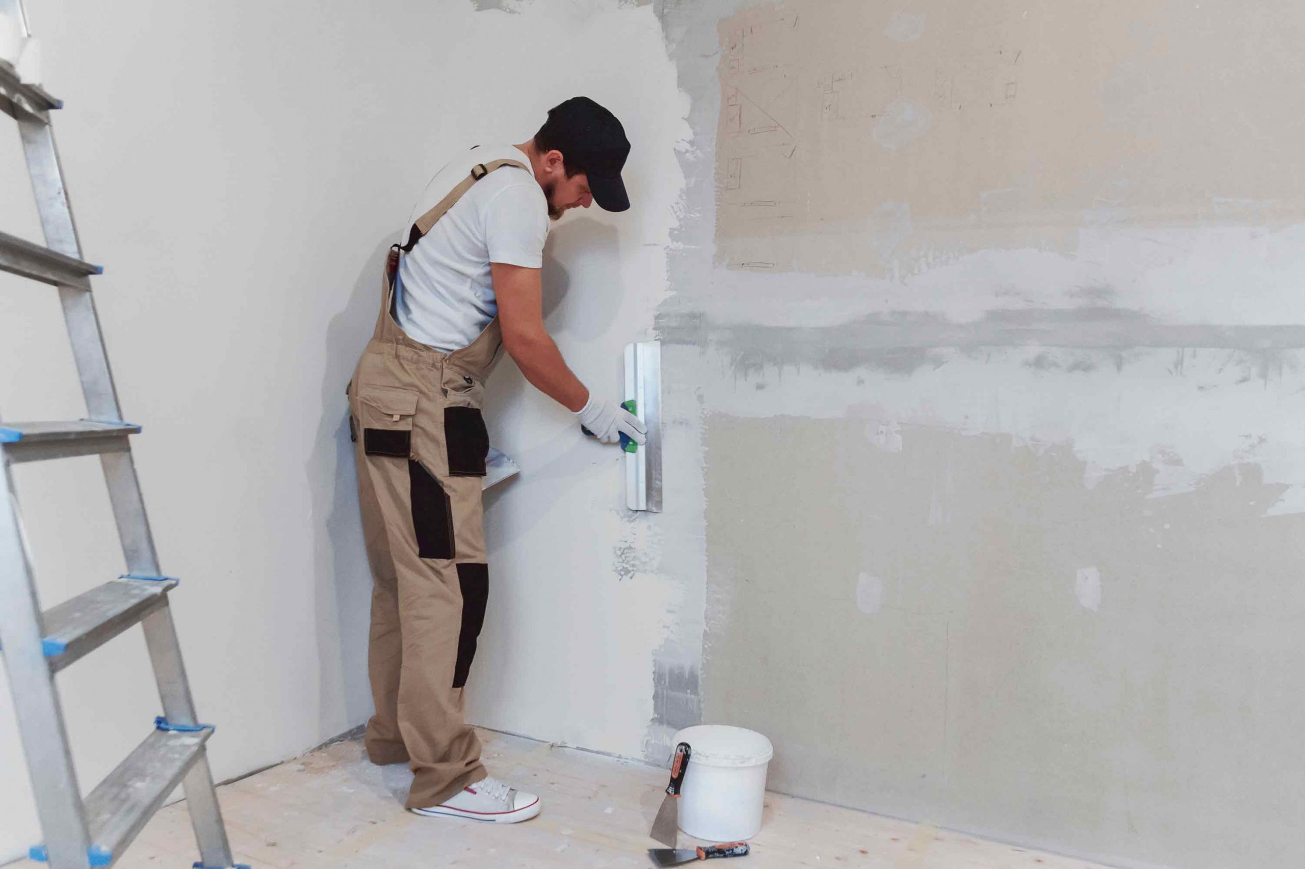 Sistemáticamente Diploma Haciendo Cómo enyesar una pared paso a paso – RUBI Blog ES