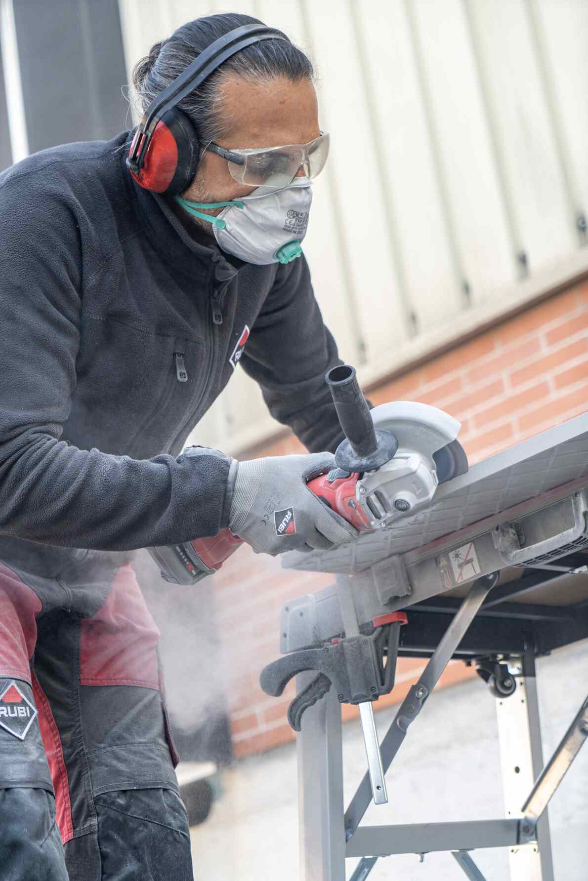 diferencia entre amoladora y radial