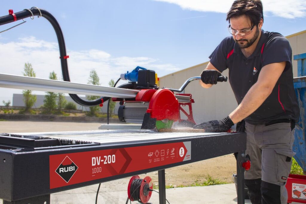 tagliapiastrelle elettriche DV-200
