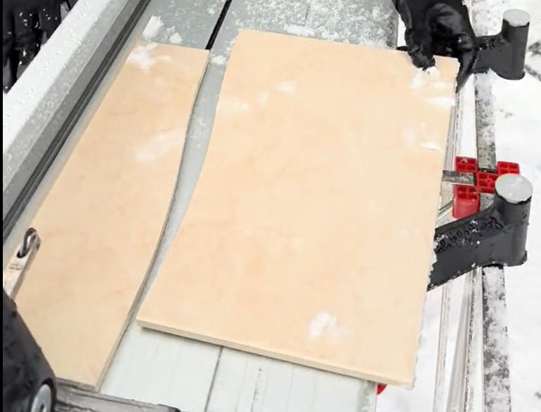 Weersveranderingen, Temperatuur & Tegels Snijden