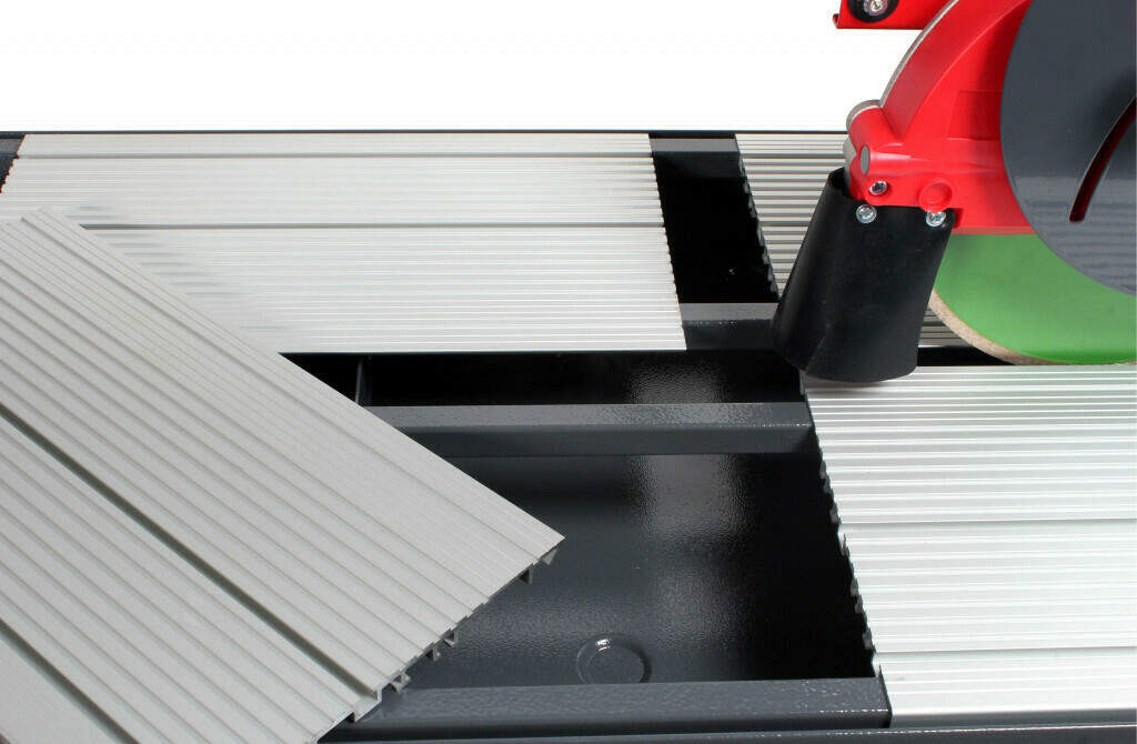 The best tile saw - RUBI DC-250 Removable tables