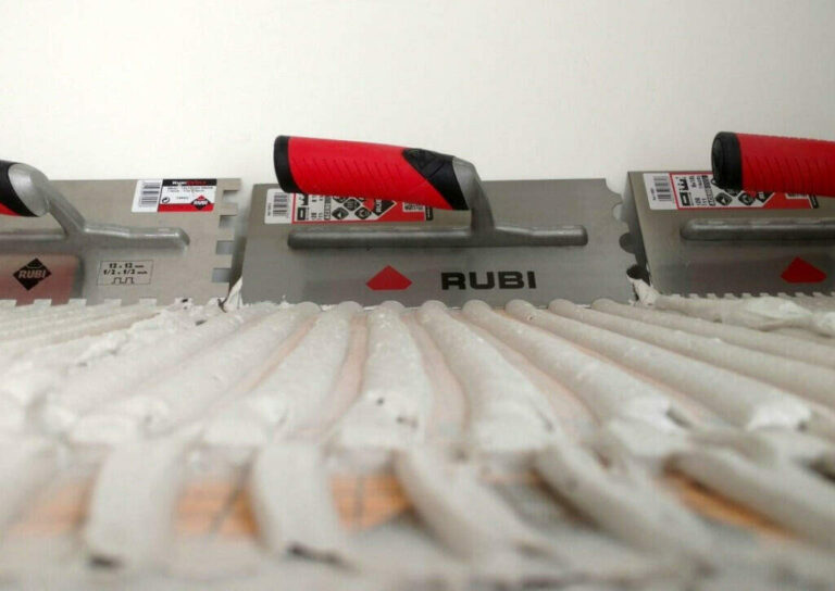 Choosing the right trowel size for tile the complete guide