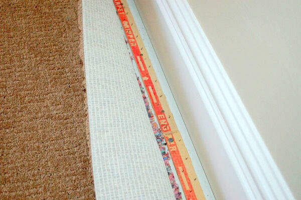 How to Install Carpet Tack Strips (2024)