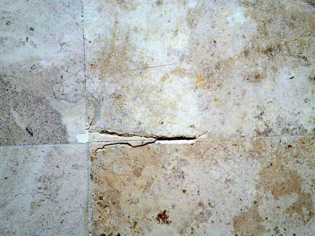 Groutless Tile Installation - Why You Need Grout