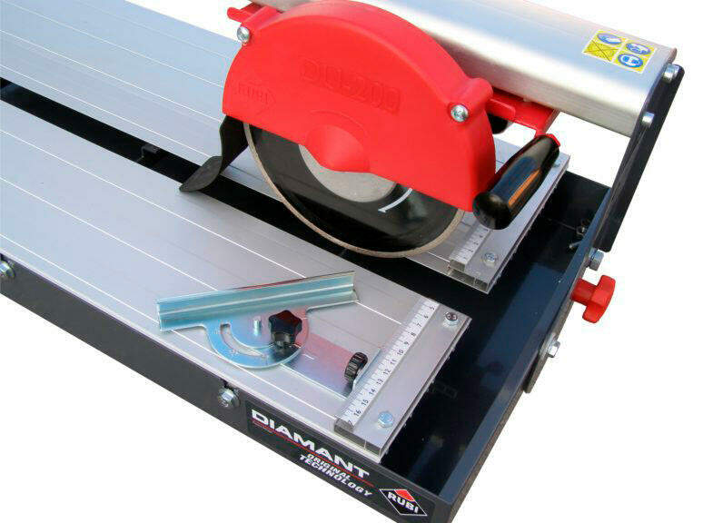 Cutting glass mosaic tile shop with wet saw