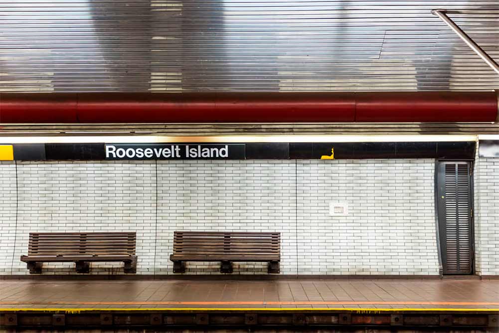 how to install subway tile backsplash