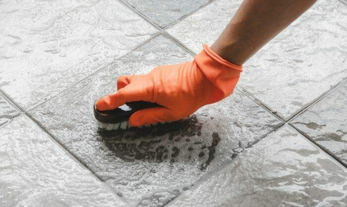 how to clean porcelain tile