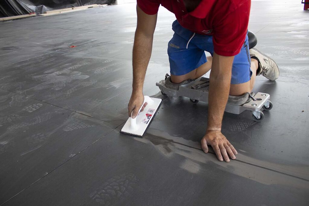 grout float